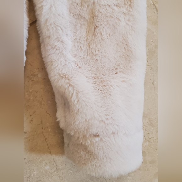 H&M FAUX FUR JACKET IN CREAM US 14 - Picture 6 of 7